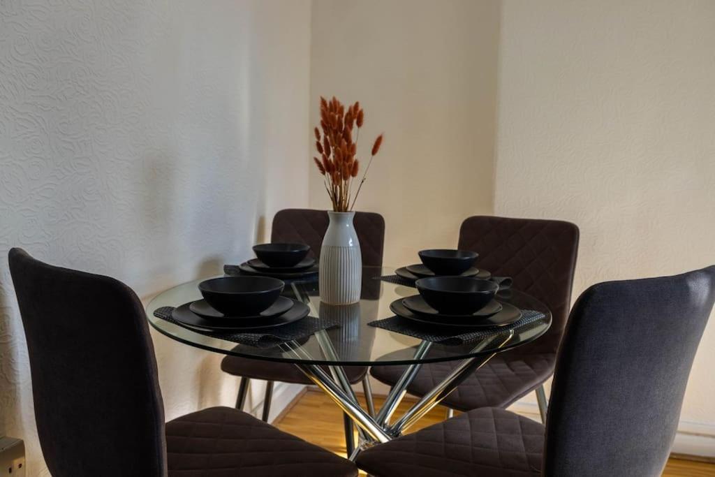 Апартаменты Pristine 3 Beds Hackney E9 Лондон Экстерьер фото