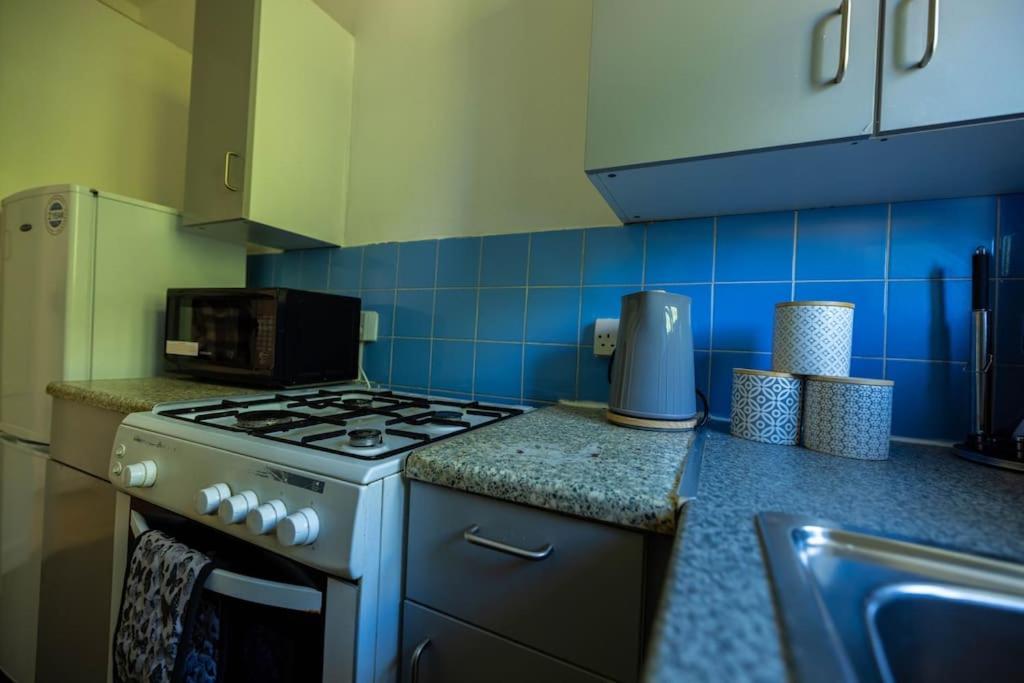 Апартаменты Pristine 3 Beds Hackney E9 Лондон Экстерьер фото